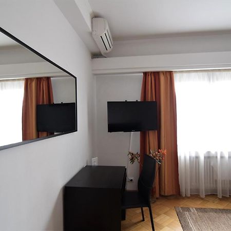 Ferienwohnung Old Town - Beautiful View Bukarest Exterior foto