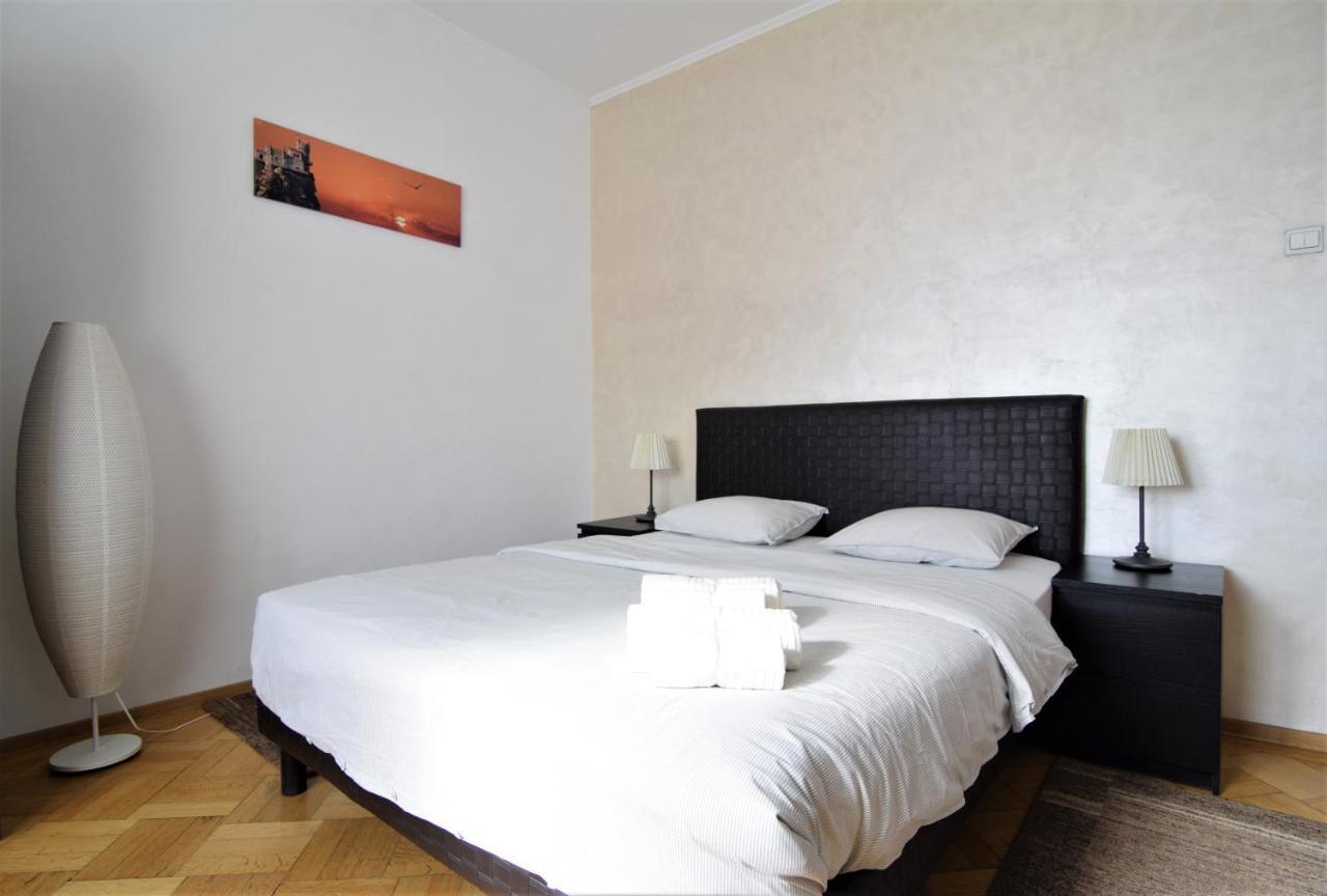 Ferienwohnung Old Town - Beautiful View Bukarest Exterior foto